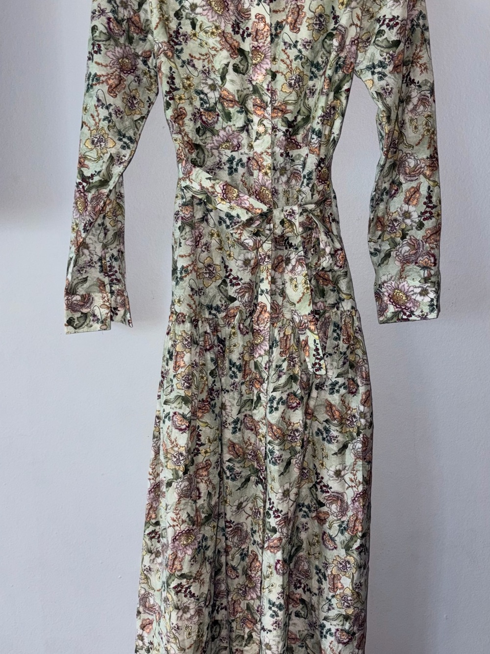 Aqua Blu Australia Sage Green  Floral Long Sleeve Tie-Waist Maxi Dress